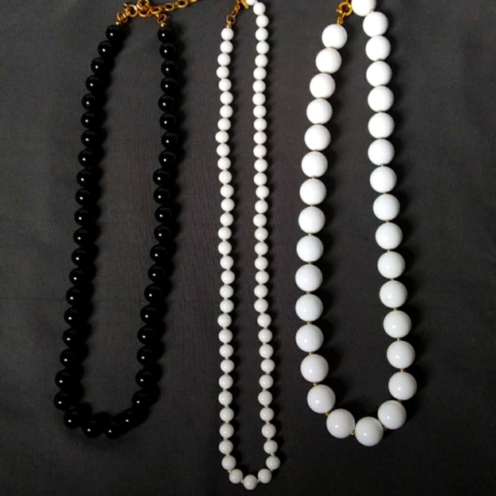 Monet necklace bundle